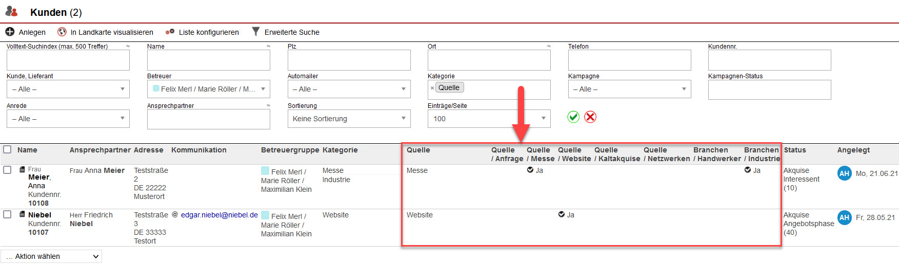 Screenshot geöffnete Kundenübersicht mit markierten Spalten bzgl. der verschiedenen Kategorien