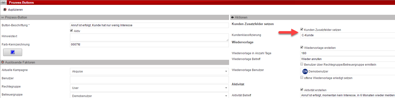 Screenshot Fenster der Prozess-Button-Einstellungen mit Pfeil auf "Aktion" und "Zusatzfeld C-Kunde" setzen